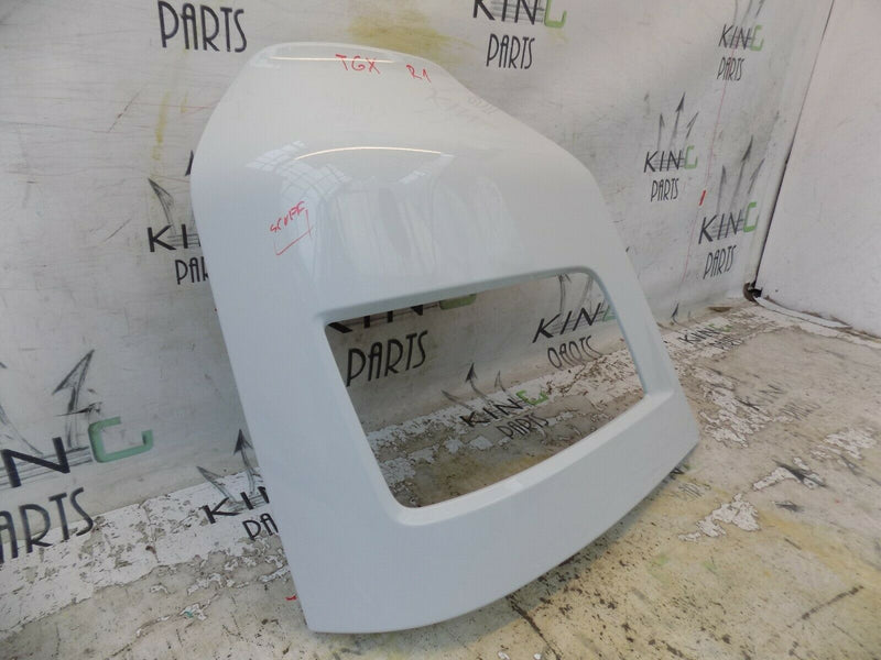 MAN TGX EURO 6 2020+RIGHT BUMPER CORNER HEADLIGHT SURROUND WHITE 81416106750