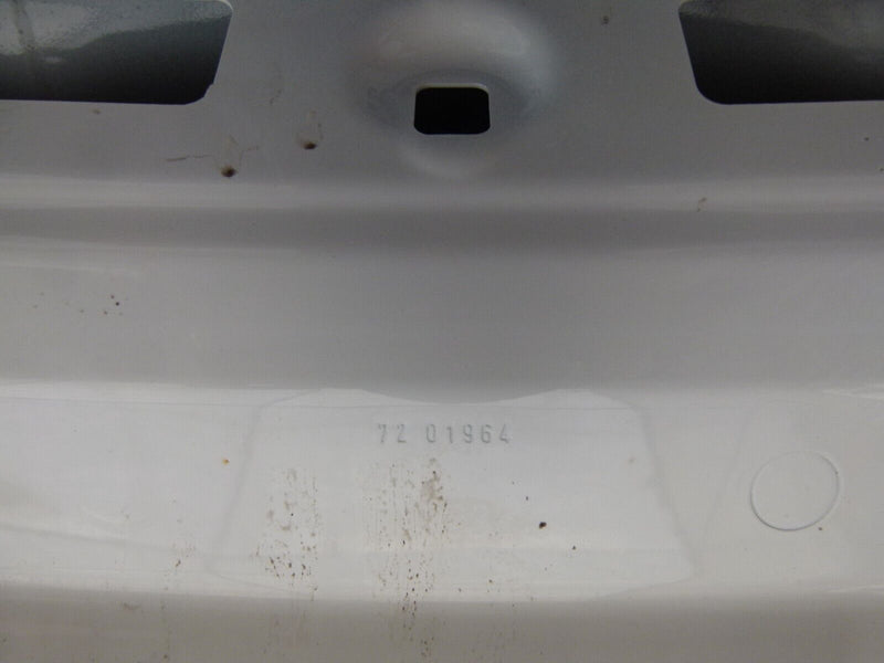 BMW 1 SERIES F40 2019-ON GENUINE REAR TAILGATE PANEL in WHITE