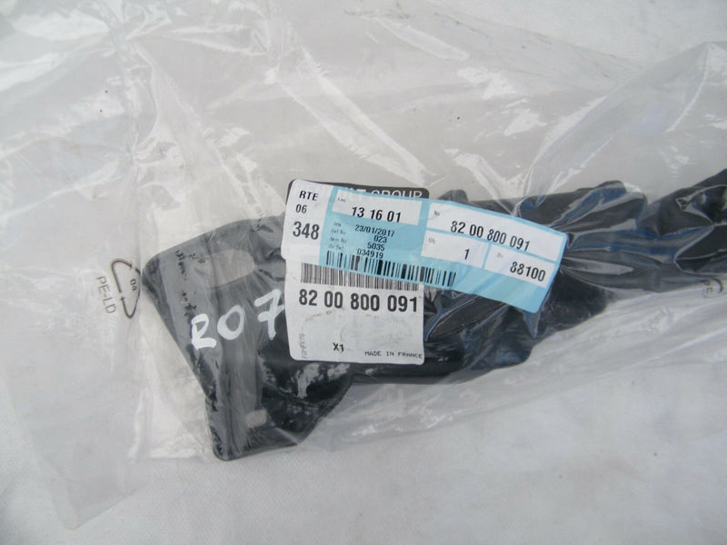 RENAULT CLIO 3 2005-17 O/SF BUMPER GUIDE MOUNTING FOR REFLECTOR 8200800091 (R07)