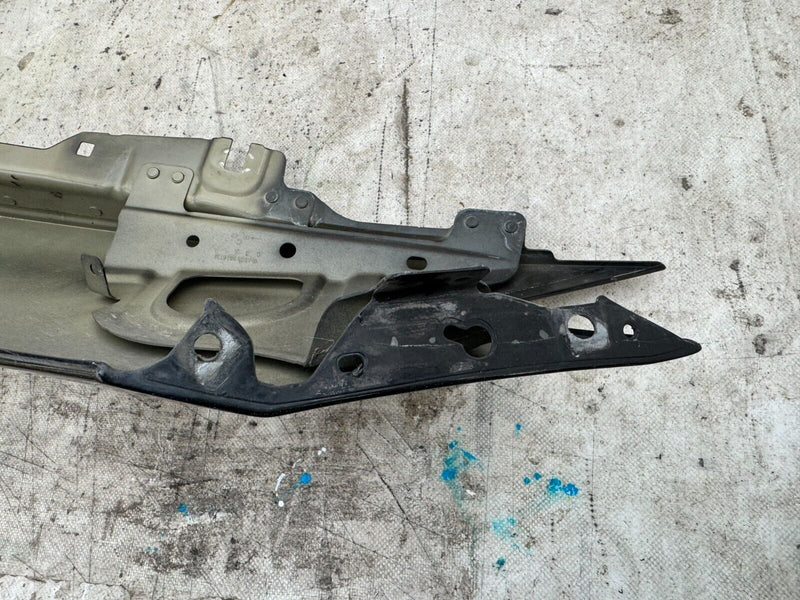 MERCEDES W213 S213 2017-20 FRONT FENDER WING PANEL LEFT SIDE A2138810143