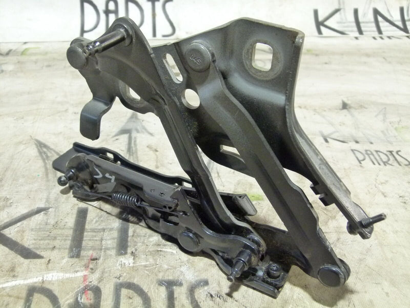 AUDI S4 S5 A4 B9 8W RIGHT DRIVER SIDE FRONT SIDE BONNET HOOD HINGE 8W0823302E