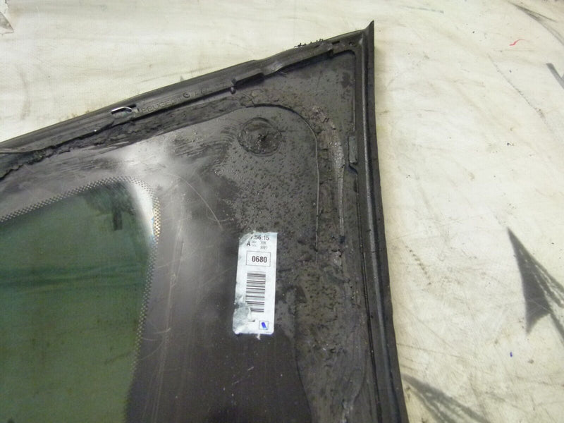 PEUGEOT 308 SW ESTATE 2017-21 REAR LEFT SIDE WINDOW GLASS 9805551380