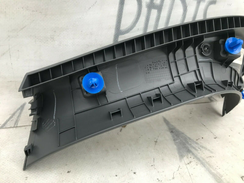 HYUNDAI i30 PD 2016-19 SEDAN TAILGATE LEFT SIDE PANEL TRIM COVER 81731-G4000