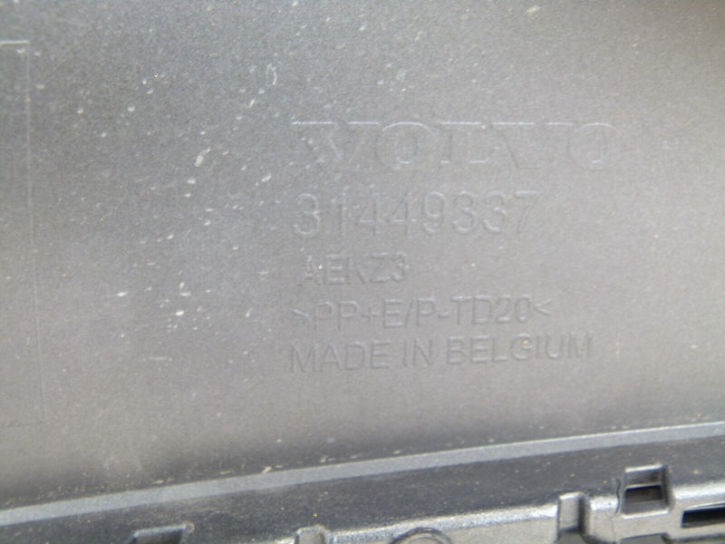 VOLVO XC40 2018-ON REAR BUMPER PDC GENUINE 31449337