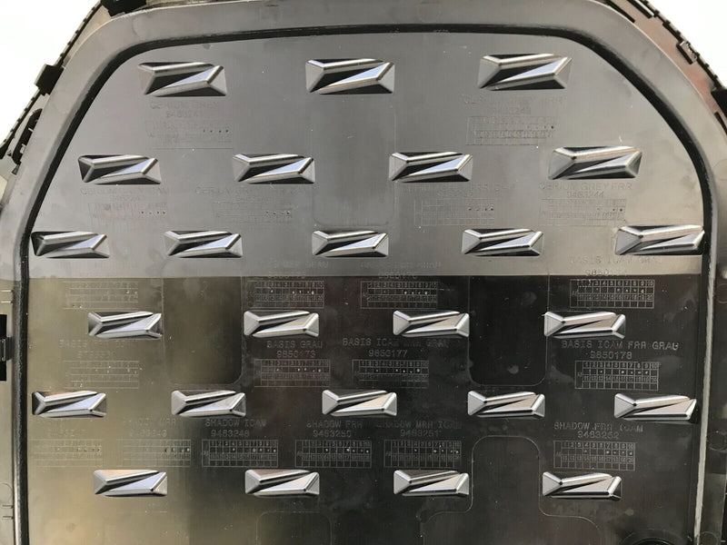 BMW i4 G26 2022-2024 FRONT BUMPER GRILL RADIATOR GRILLE *(RADAR HOLE)  946323