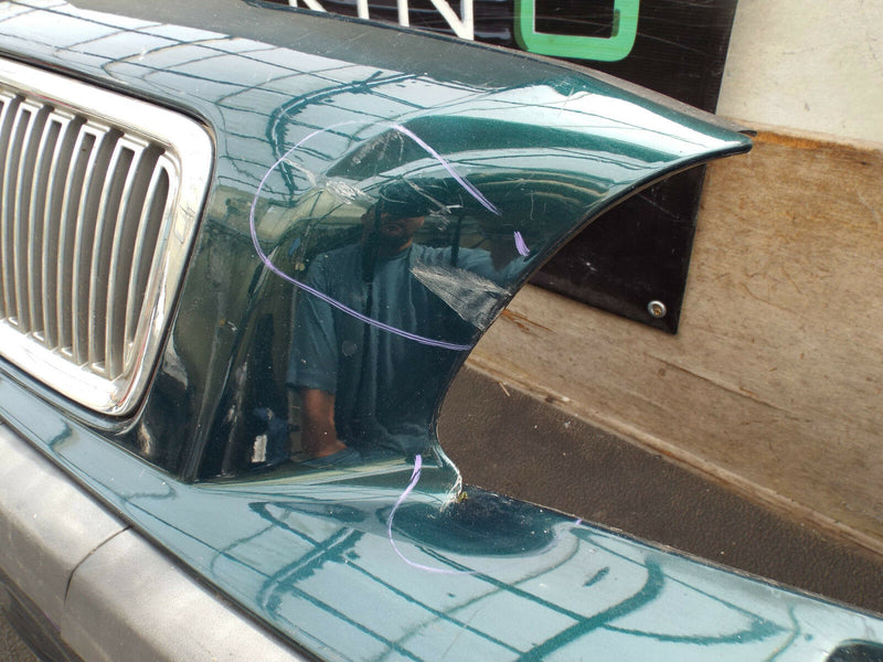 VOLVO V70 2002-2005 FRONT BUMPER GENUINE GREEN (A7098) 09484239