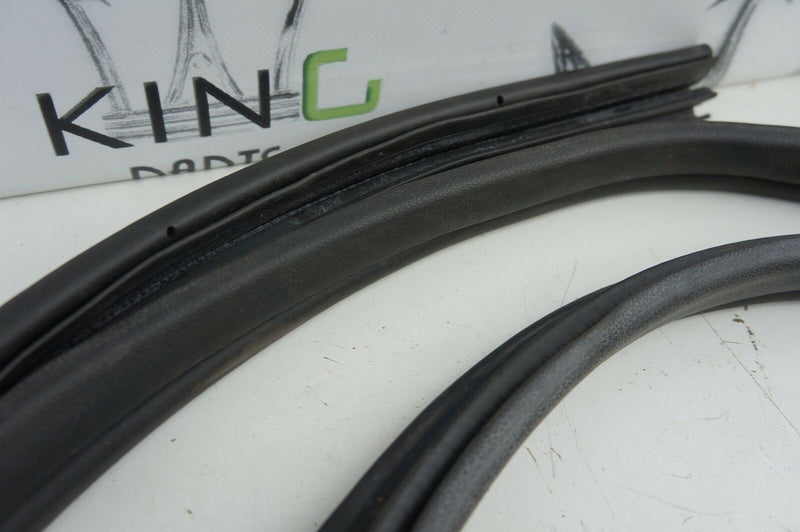 FORD C-MAX MK1 2003-2010 FRONT LEFT DOOR RUBBER SEAL
