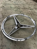 MERCEDES BENZ FRONT LOGO GRILLE A0008173200