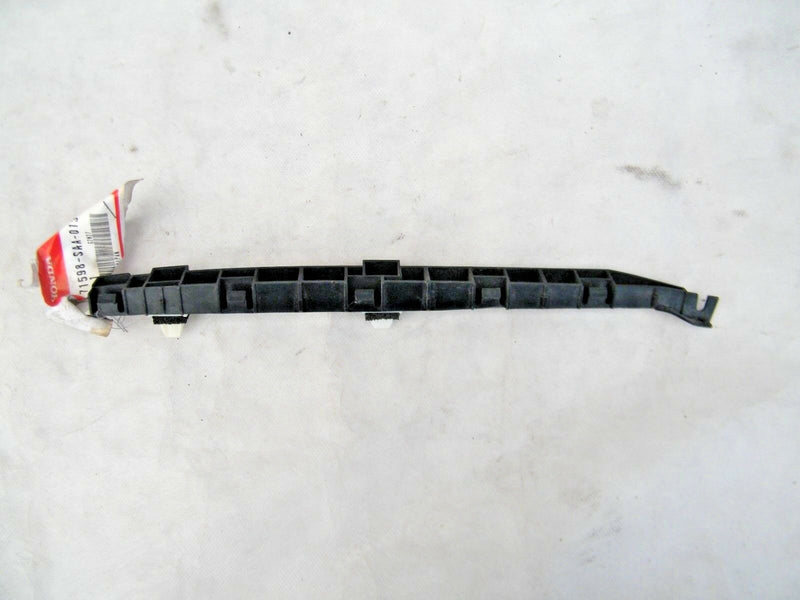 Honda Jazz 2003-2008 Left Hand Rear Bumper Spacer 71598-SAA-013 (044/ S37-22)