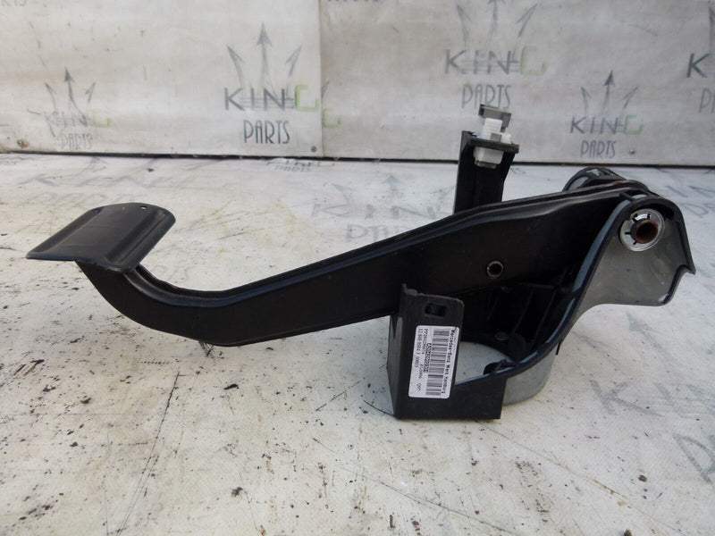 MERCEDES C W204 2007-2011 DIESEL 2.2 BRAKE PEDAL GENUINE A2042902301
