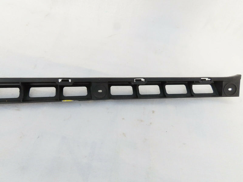 VW Polo 6R 6C 2009-2017 Centre Rear Bumper Mounting Bracket 6R6807863B /B01-72