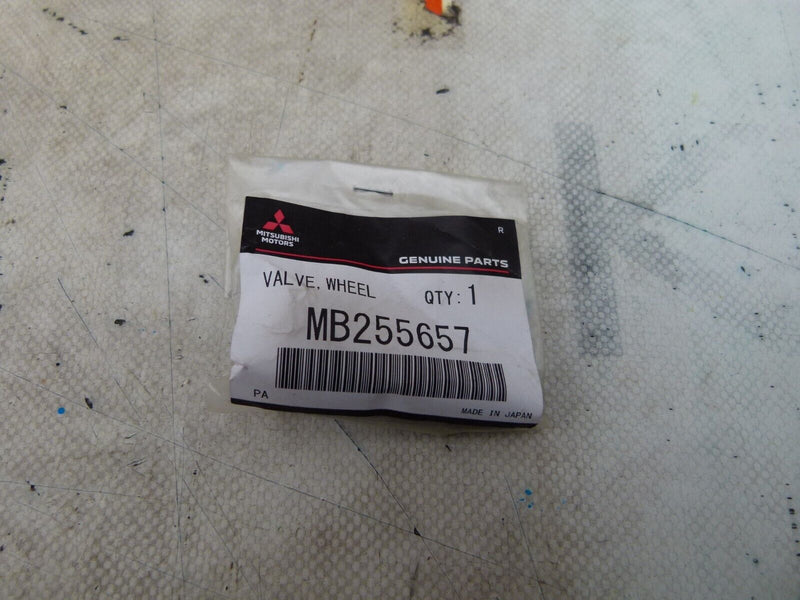 MITSUBISHI OEM WHEEL TYRE AIR VALVE GENUINE MB255657