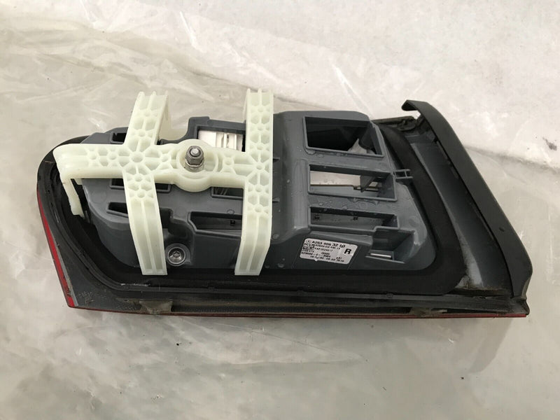 MERCEDES GLC X253 SUV 2016-18 RIGHT SIDE TAIL LIGHT REAR BOOT LID TAILGATE LIGHT