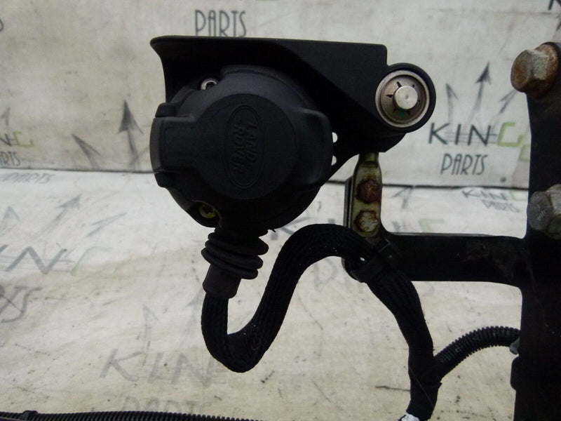 RANGE ROVER EVOQUE L551 HYBRID P300E 2019-ON REAR TOW BAR GENUINE K8DM17K817AB #