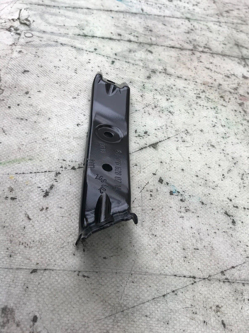 MERCEDES A CLASS W176 RIGHT FRONT FENDER BRACKET A1766280214
