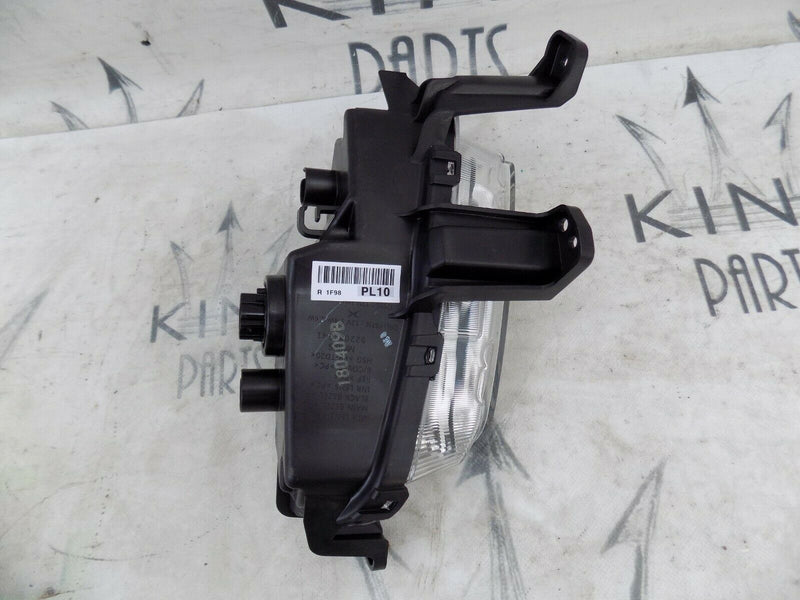 HYUNDAI i30 PD 2016-ON FRONT RIGHT LED RUNNING LIGHT FOG GENUINE 3 PIN 92208G41