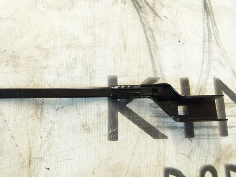 PEUGEOT 308 SW ESTATE 2017-21 FRONT LEFT PASSENGER SIDE WIPER ARM 97036203