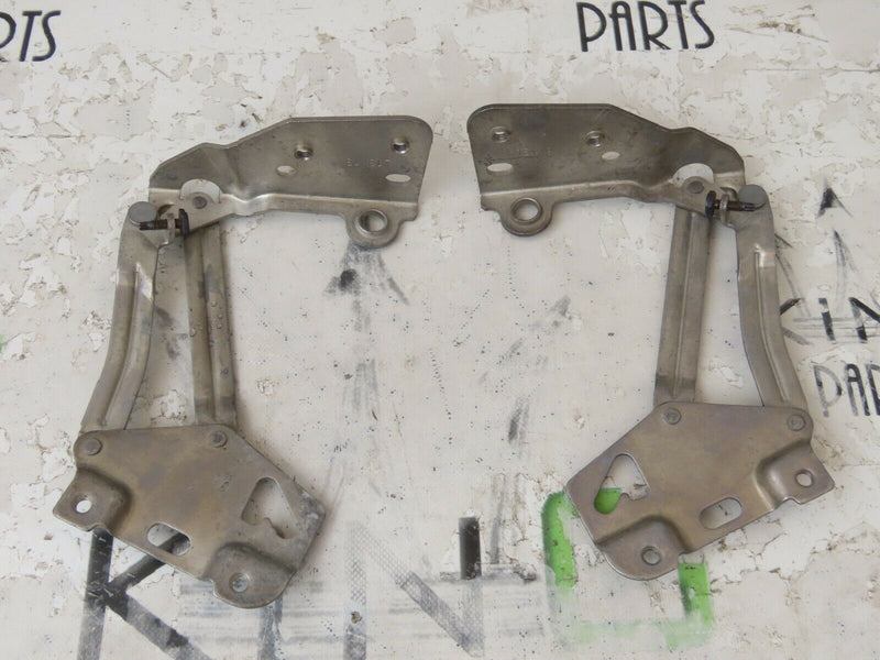 MERCEDES SPRINTER 2018-ON PAIR OF BONNET HOOD HINGES HINGE *NEW* 9108803000