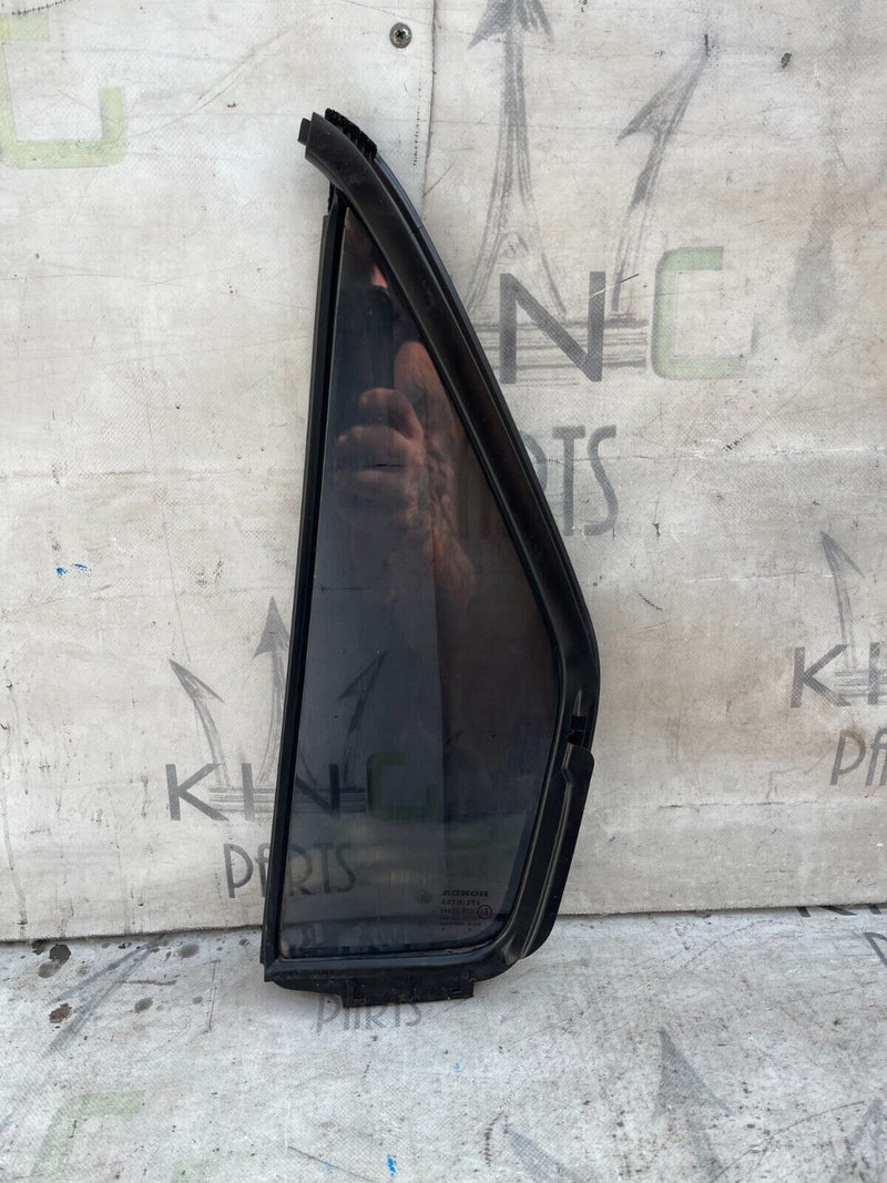 HONDA CR-V CRV MK2 2001-2005 RIGHT SIDE REAR DOOR TINTED QUARTER WINDOW GLASS