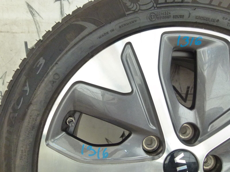 KIA NIRO WHEEL ALLOY RIM & TIRE 7JX17 ET50 52910Q4100 GENUINE