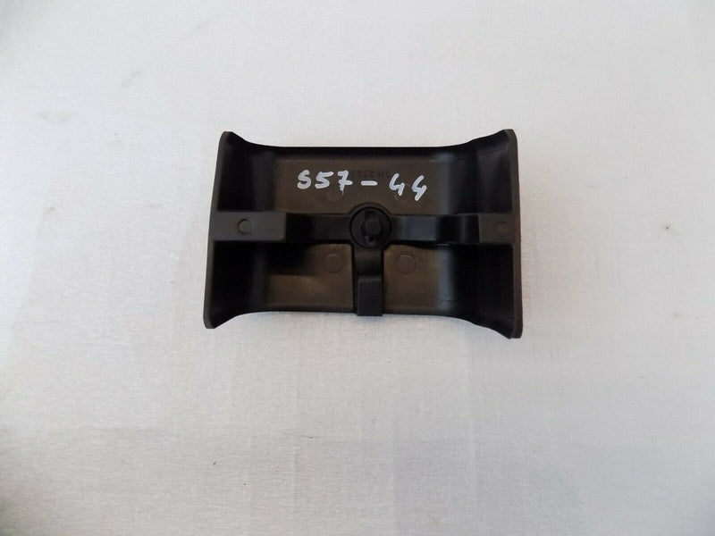 NISSAN - REAR BUMPER REINFORCER MOUNT 85066-AX610 /S57-44