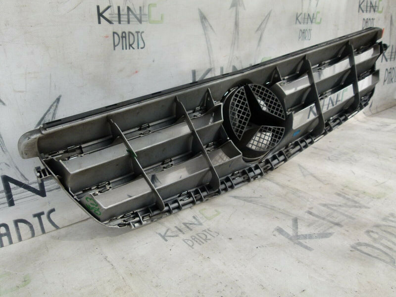 MERCEDES W204 LCI 2011>14 GENUINE FRONT BUMPER RADIATOR GRILLE A2048800023 G0223