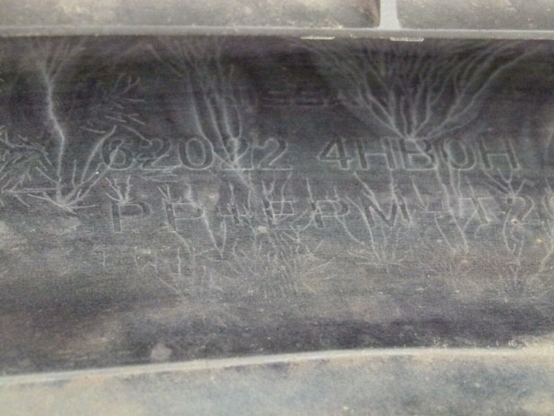 INFINITI Q50 PREMIUM 2014-2017 GENUINE FRONT BUMPER 4x PDC 62022-4HB0H