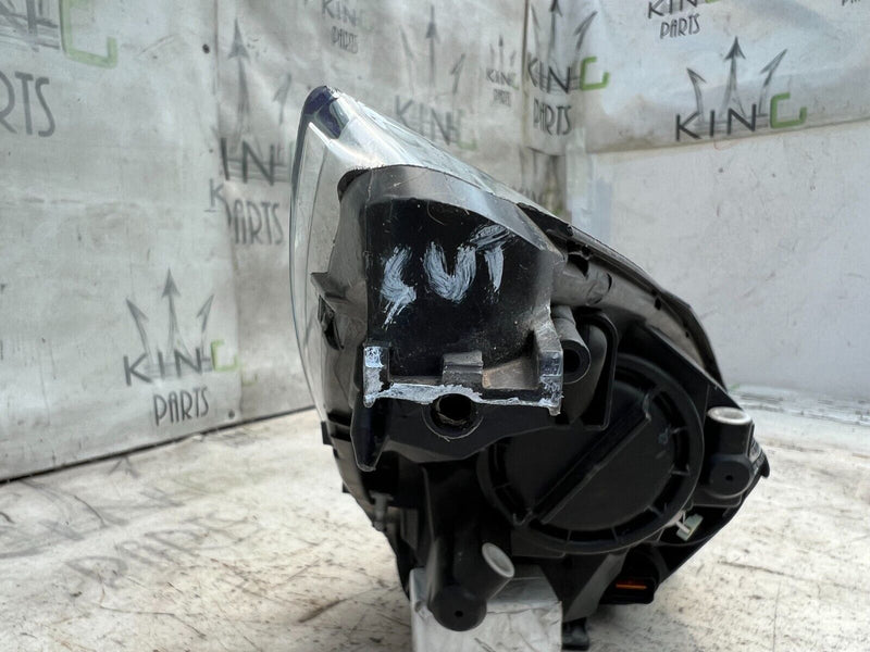 KIA VENGA 2010-2015 PASSENGER SIDE HEADLIGHT 1P921-03000