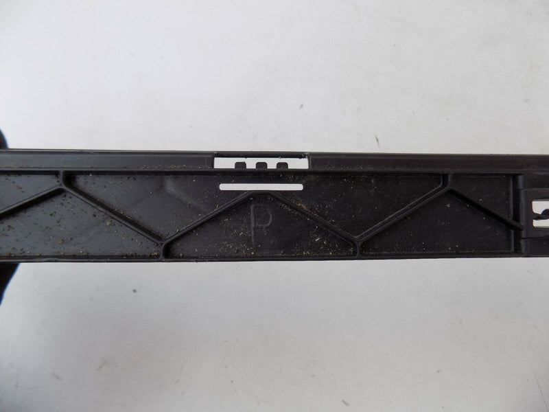 SMART FORTWO W451 2007-2010 Rear Right Bracket Fender Guide A4516460270 (B02-24)