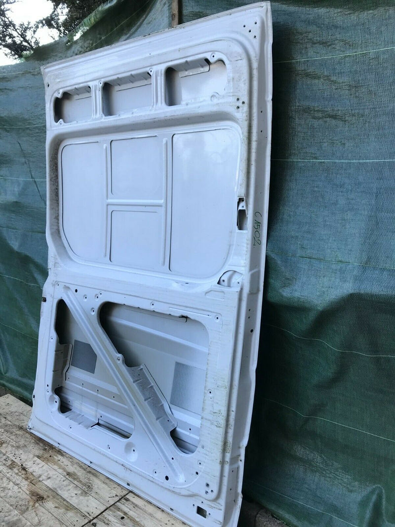 MERCEDES SPRINTER, VW CRAFTER 906 2006-2017 LEFT SIDE SLIDING DOOR PANEL