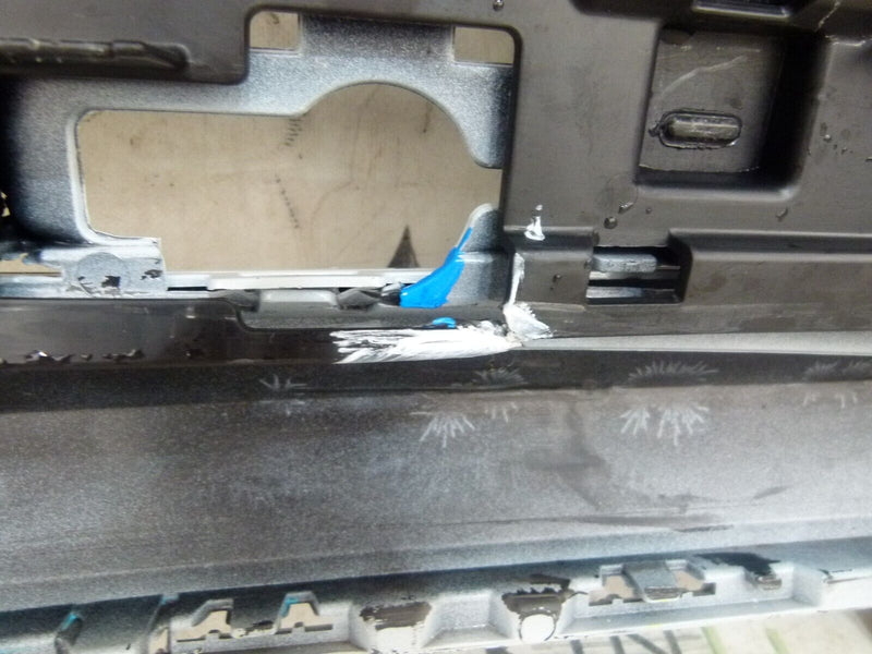 AUDI E-TRON 2018-ON REAR BUMPER PDC ALL WHITE GENUINE 4KE807521