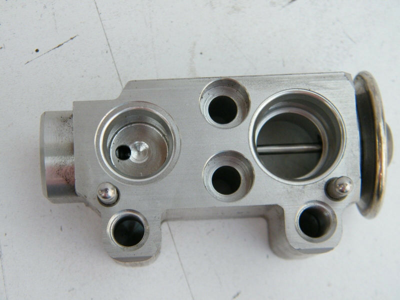 BMW 3 SERIES E90 2005-2013 AIR CONDITIONING EXPANSION EVAPORATOR VALVE 9226078