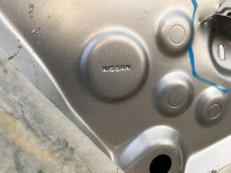 NISSAN JUKE MK2 F16 2019-ON GENUINE FRONT DOOR PANEL RIGHT DRIVER SIDE