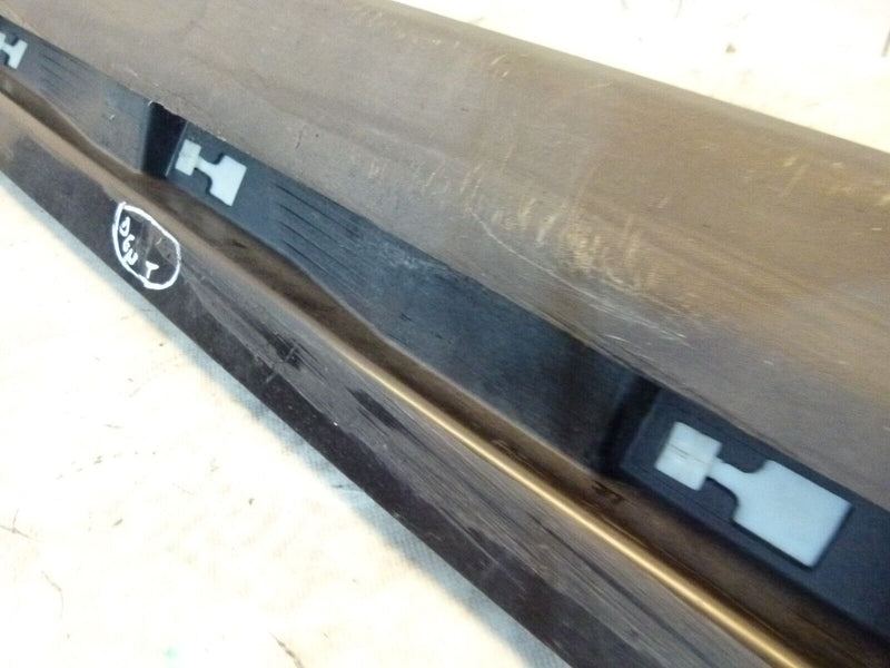 VOLVO V40 2013-2019 PASSENGER SIDE SKIRT SILL COVER GENUINE 7802028123177