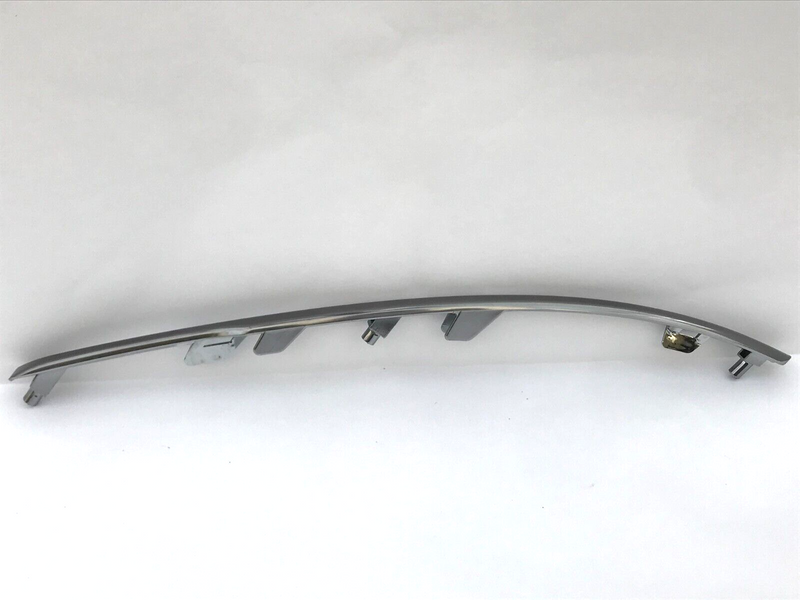 KIA XCEED CD 2019-ON NEW RIGHT SIDE FOG LIGHT CHROME TRIM MOULDING 86556J7CB0 RH