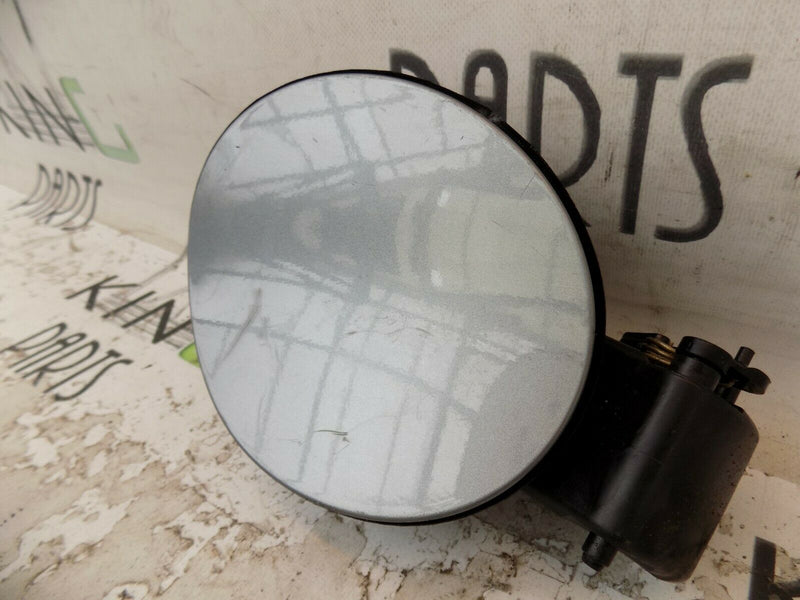 LAND ROVER RANGE ROVER EVOQUE 2011-2019 -FUEL TANK FILLER CAP FLAP BJ3227936AB