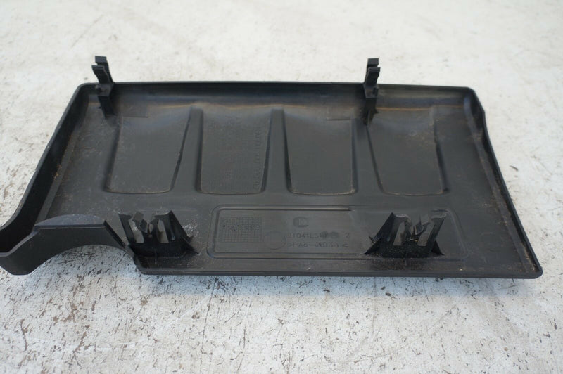 VAUXHALL CORSA E 1.4 PETROL 2015-2017 TOP ENGINE COVER 55561432 (S29-08)