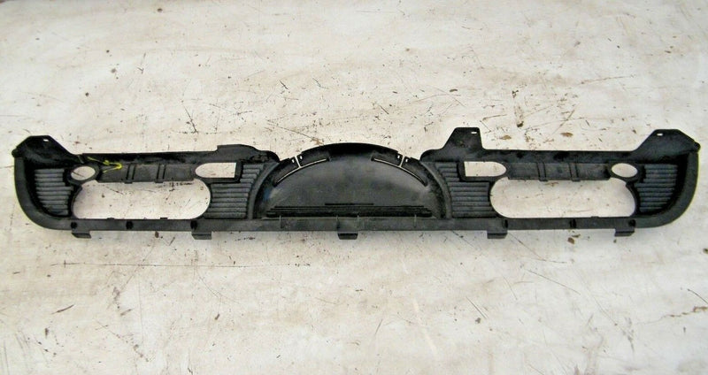 BMW 5 SERIES E60 M5 2003-2010 CONVERTIBLE REAR TRIM MOLDING COVER VENT 8204279