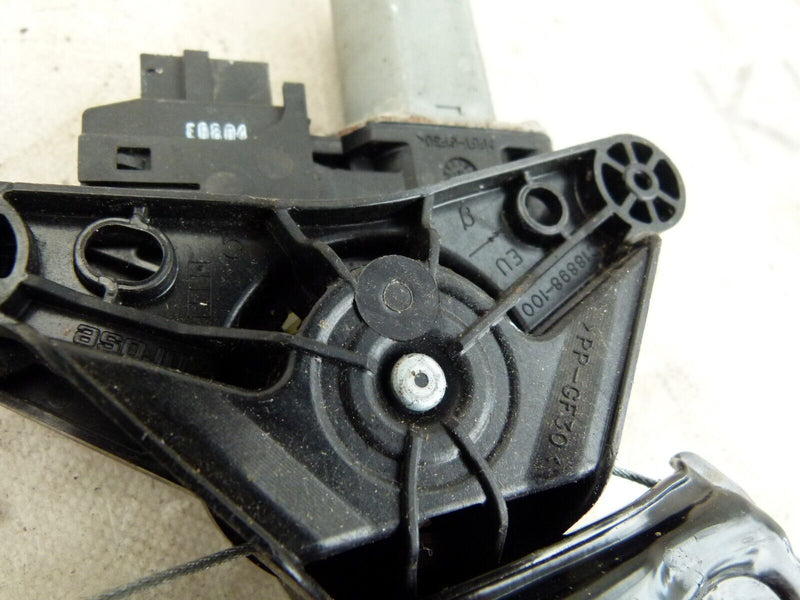 MERCEDES C W205 2014-18 REAR RIGHT WINDOW REGULATOR GENUINE C08756 101