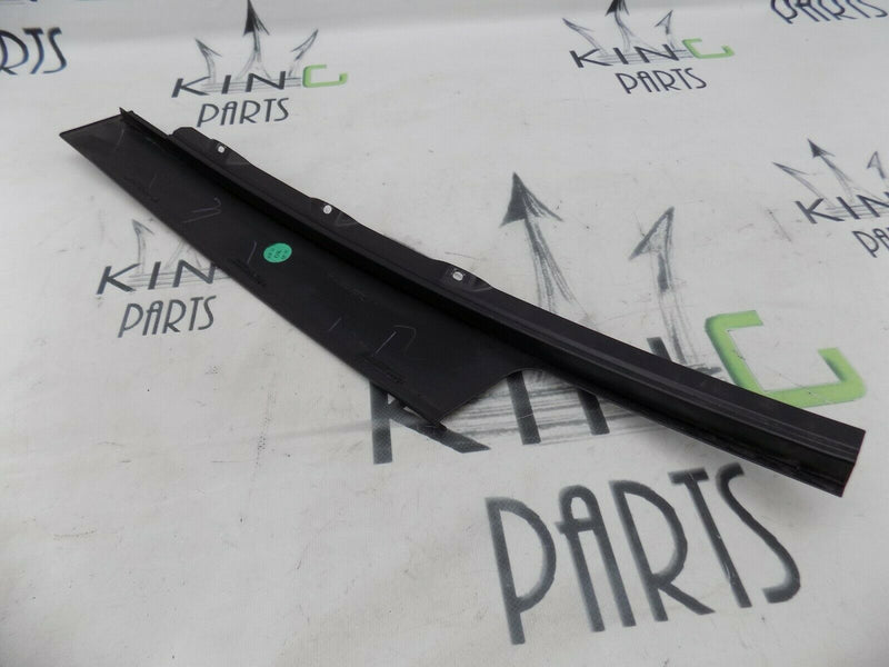 VAUXHALL ASTRA J 2009-2014  LEFT B PILLAR COLUMN EXTERNAL PANEL TRIM 13260039 *6