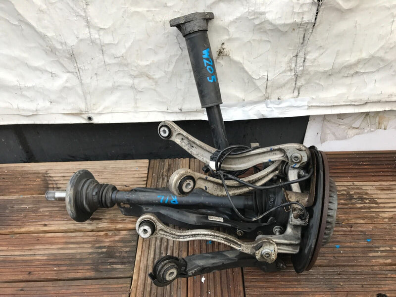MERCEDES W205 LEFT SIDE REAR LEG 5x WISHBONE, DRIVESHAFT HUB, CALIPER GAS STRUT