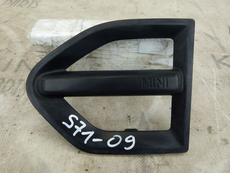MINI COUNTRYMAN F60 2017-22 FRONT RIGHT INDICATOR TRIM GENUINE 7414091