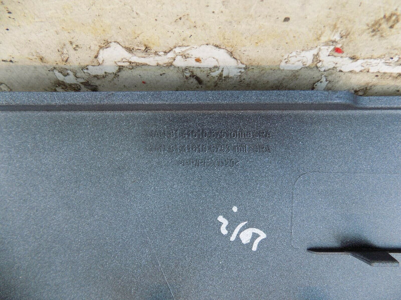 MAN TGX EURO 6 2020+ LEFT BUMPER CORNER HEADLIGHT SURROUND D.BLUE MAN-8141610