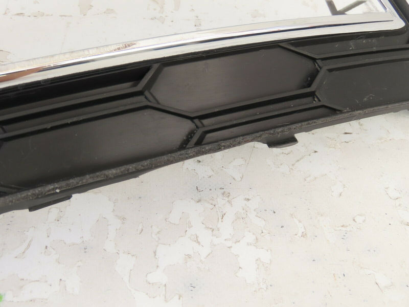 SKODA OCTAVIA 2020-ON FRONT BUMPER LEFT FOG LIGHT GRILL SURROUND