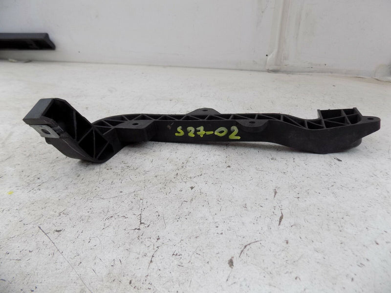 MB ML GL CLASS W166 X166 RADIATOR SUPPORT BRACKET LEFT N/S A1666263631 (S27-02)