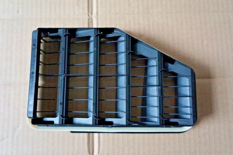 FORD TRANSIT CONNECT 2014-2016 GRILLE – AIR INLET LEFT 1807548 (S22-04)