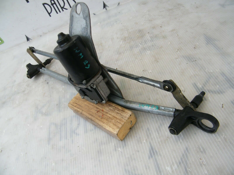 BMW X5 E53 2000-2006 FRONT WIPERS MOTOR WITH LINKAGE MECHANISM 7046571