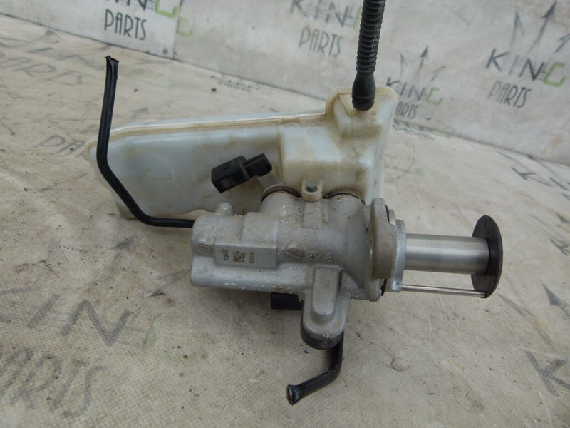 VW UP 2011-2016 BRAKE MASTER CYLINDER WITH FLUID PUMP GENUINE 32668744