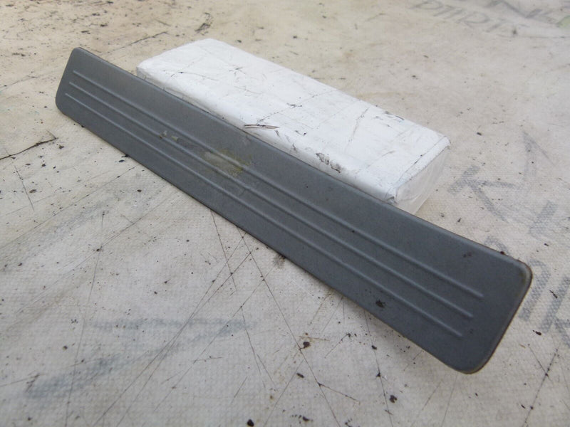 MERCEDES C W204 2007-2011 REAR LEFT SILL TRIM COVER GENUINE A2046800335