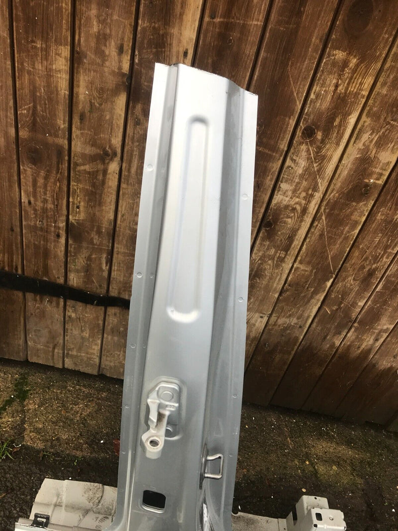 MERCEDES GLC X253 16-22 RIGHT SIDE B PILLAR FRONT END BODY MIDDLE QUARTER PANEL